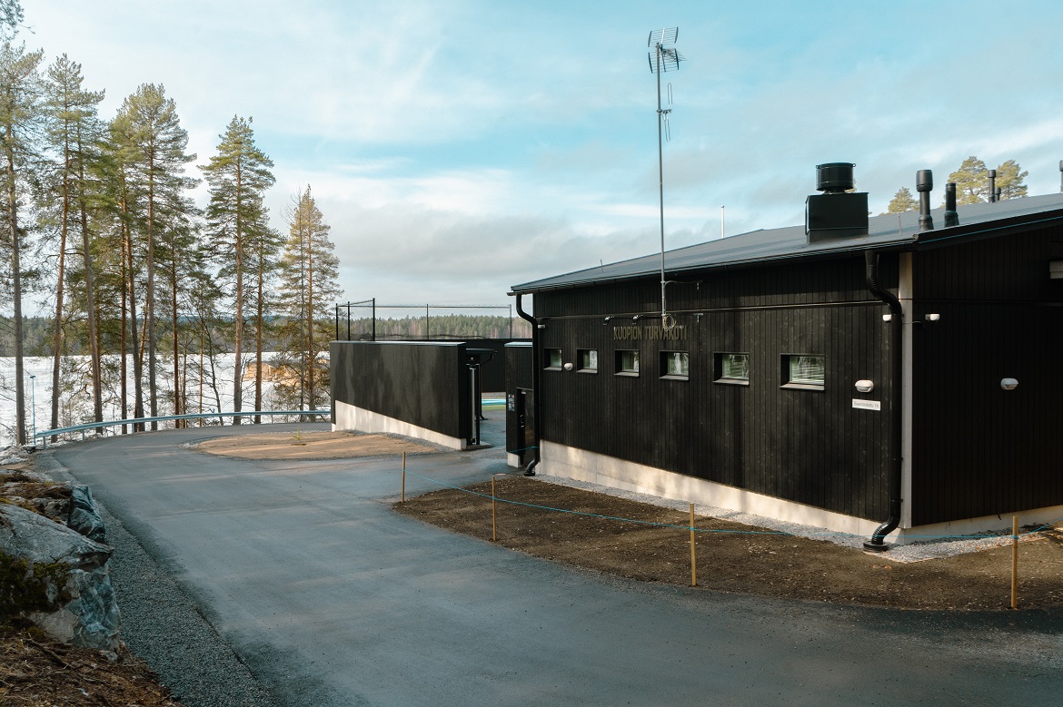 Uusi Kuopion turvakoti on luonnonkauniilla paikalla. Kuva: Sakari Partanen